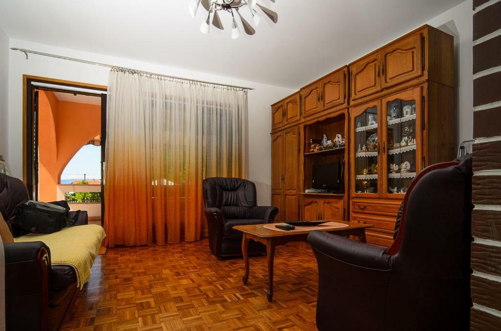 Apartmani Lovorka Punat Extérieur photo